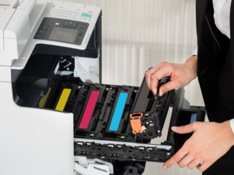 Laserdrucker Toner wird seltener ersetzt als Tintenpatrone.